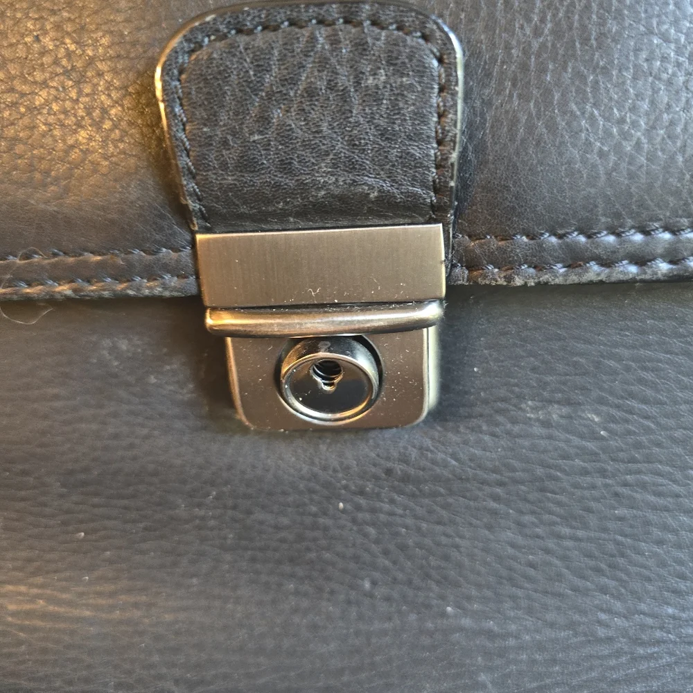 Kenneth Cole New York kenneth cole